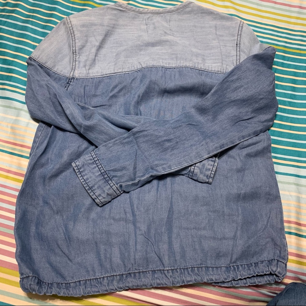 Coat - Picture 4 of 6